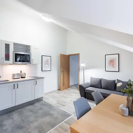 Elegant 4-guest Retreat Near Old Town * Prag